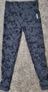 Gymshark camo size large